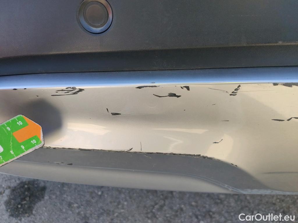  KIA  Sportage KIA  / 2022 / 5P / todoterreno 1.6 T-GDi MHEV 110kW (150CV) Drive 4x2 #31