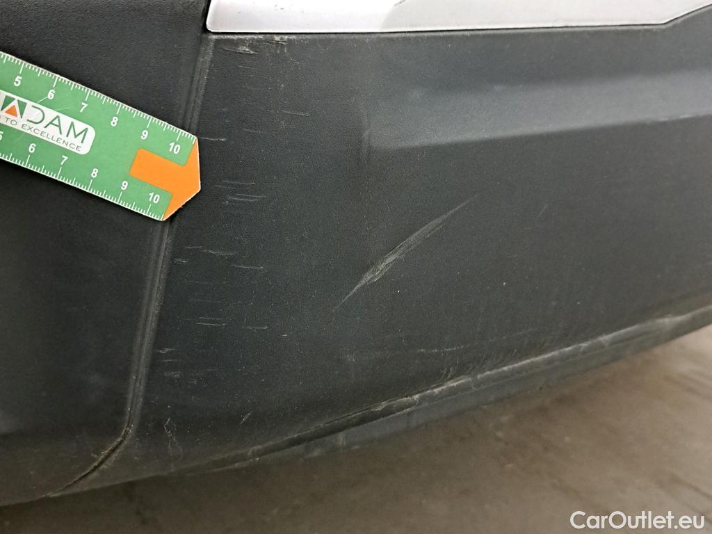  Peugeot  2008 PEUGEOT  / 2019 / 5P / todoterreno Active BlueHDI 81kW (110CV) #15