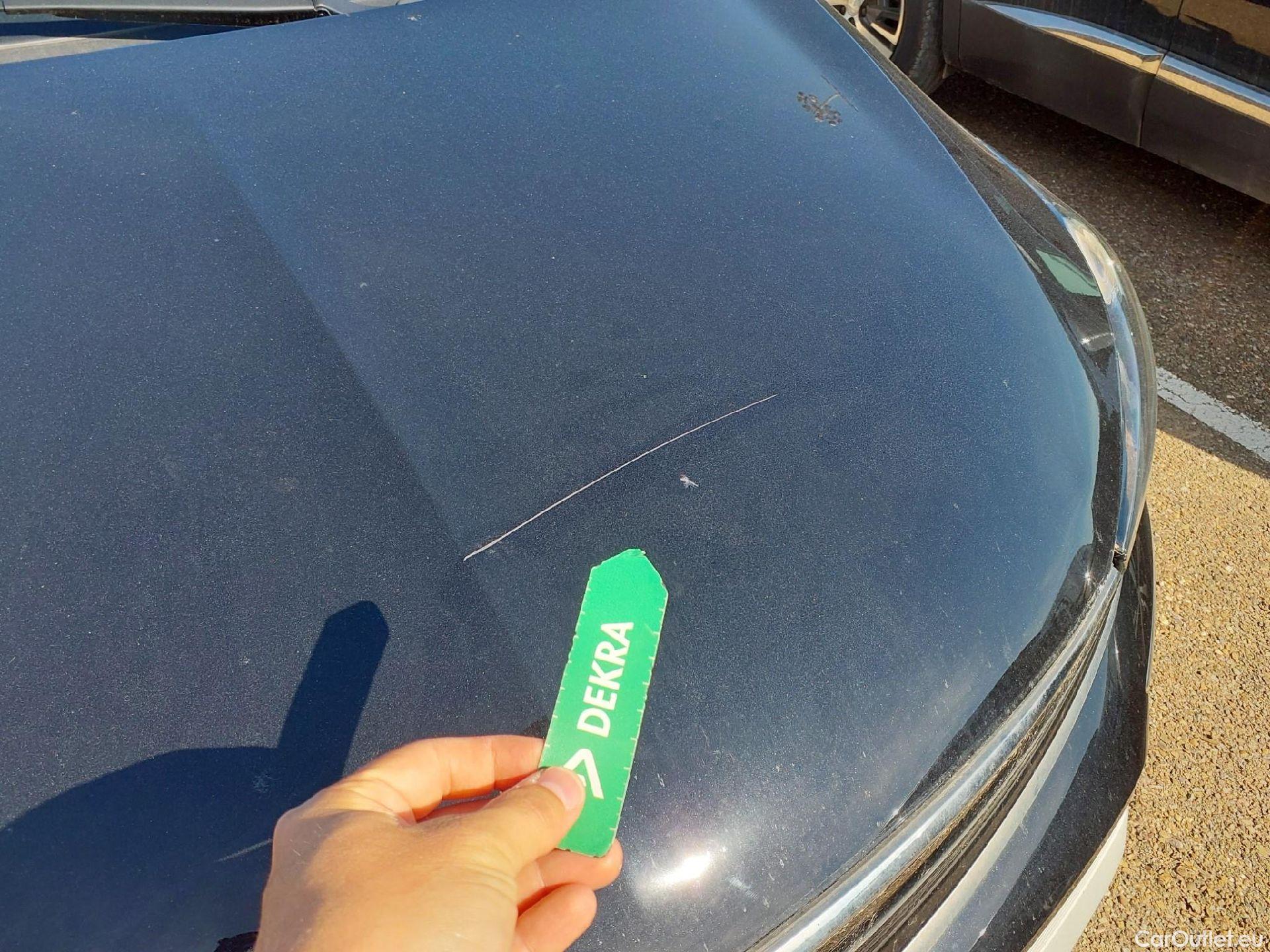  Opel  Crossland OPEL  / 2020 / 5P / crossover 1.2 96kW (130CV) Elegance Pack AT6 #9