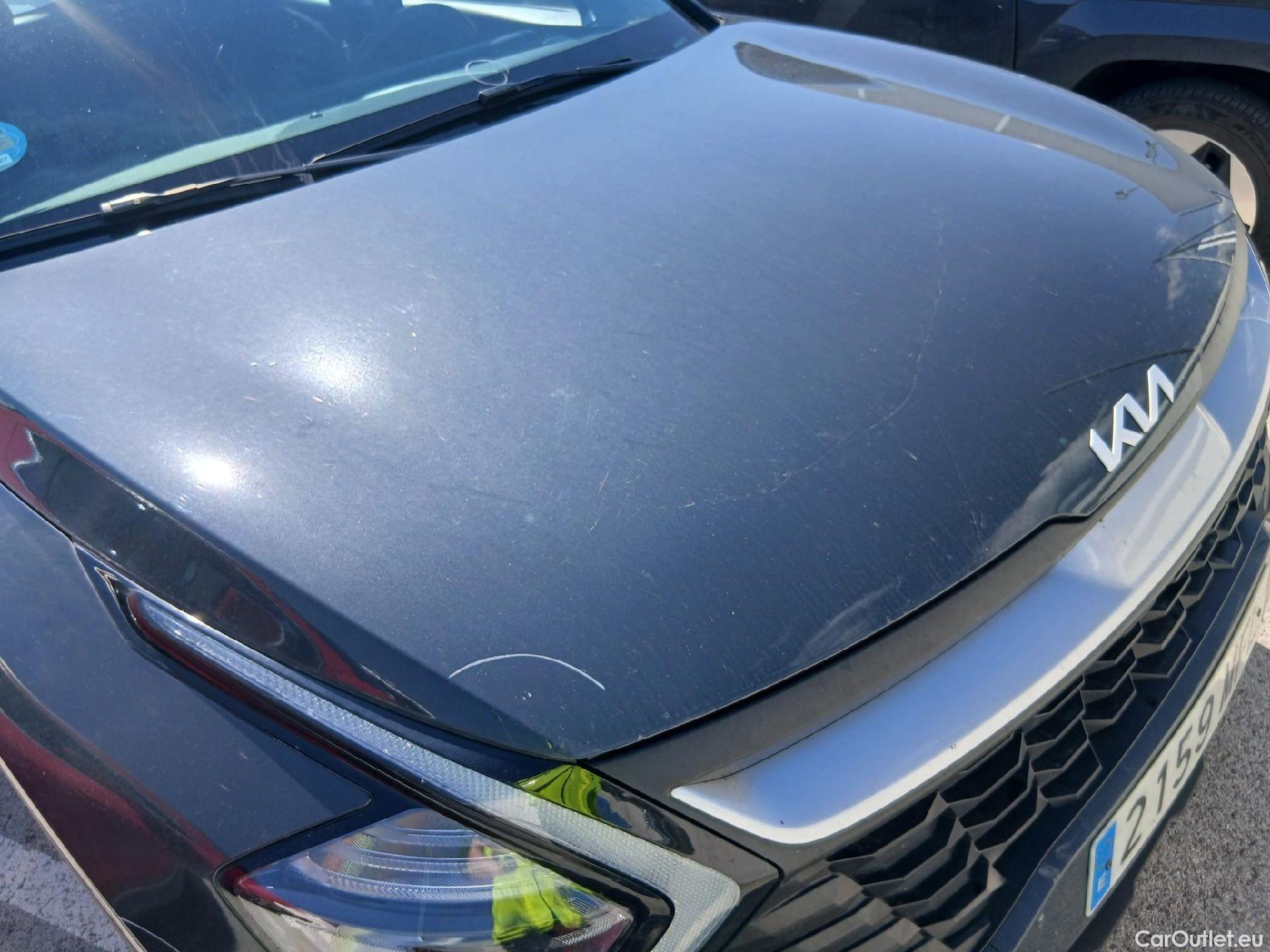  KIA  Sportage KIA  / 2022 / 5P / todoterreno 1.6 CRDi MHEV 100kW (136CV) Drive 4X2 #33