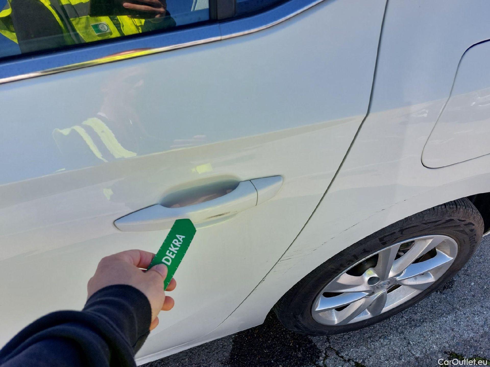  Opel  Corsa OPEL  1.2T XHL 74kW (100CV) Elegance #18