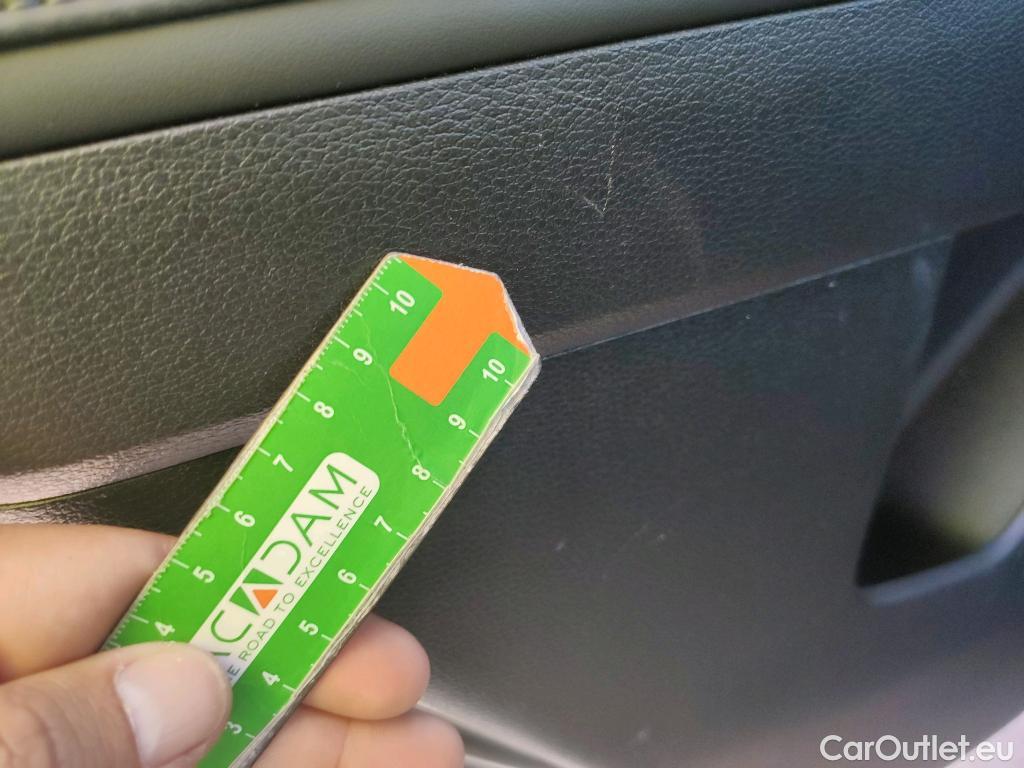  KIA  Sportage KIA  / 2022 / 5P / todoterreno 1.6 T-GDi MHEV 110kW (150CV) Drive 4x2 #29