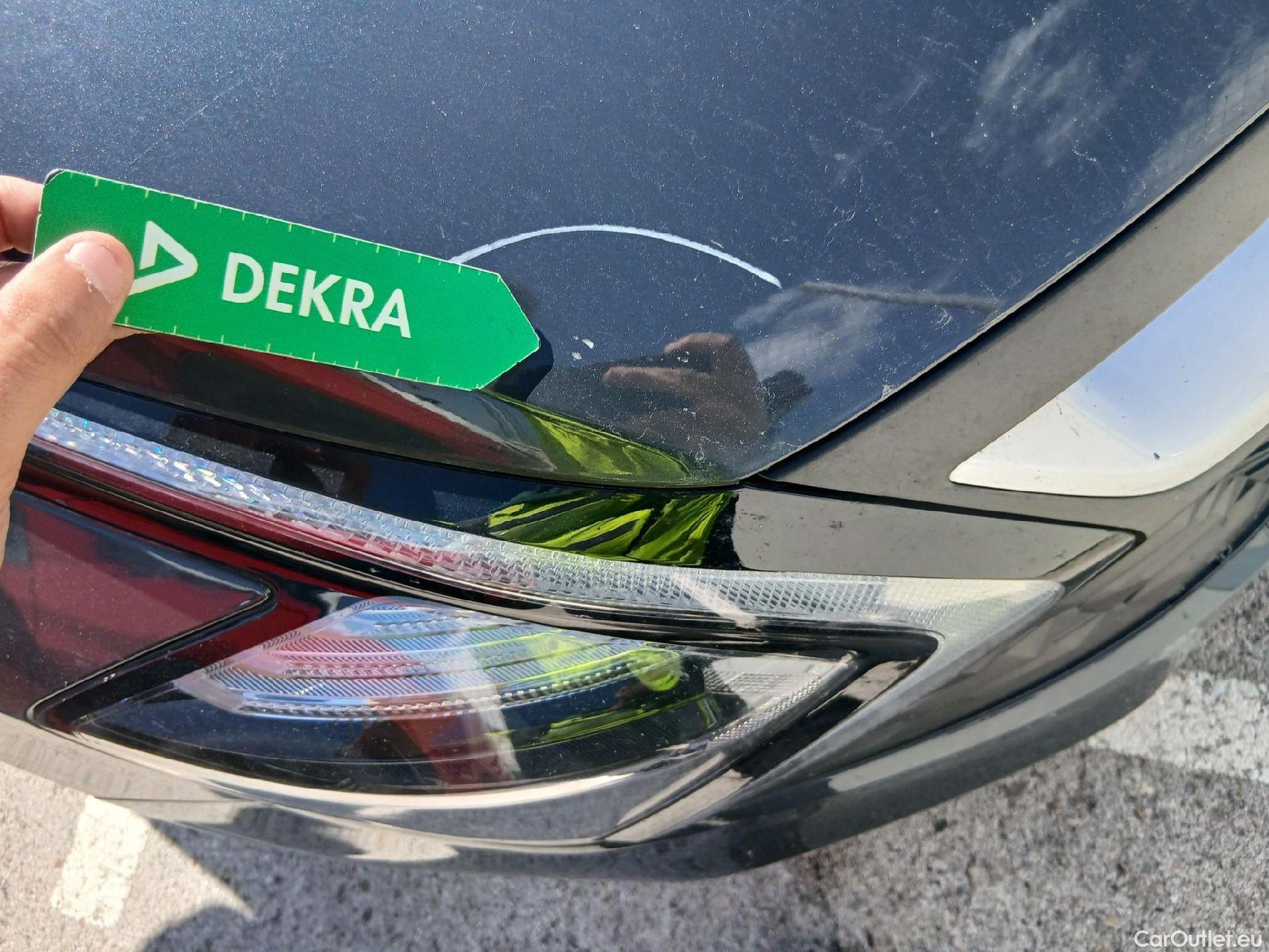  KIA  Sportage KIA  / 2022 / 5P / todoterreno 1.6 CRDi MHEV 100kW (136CV) Drive 4X2 #32