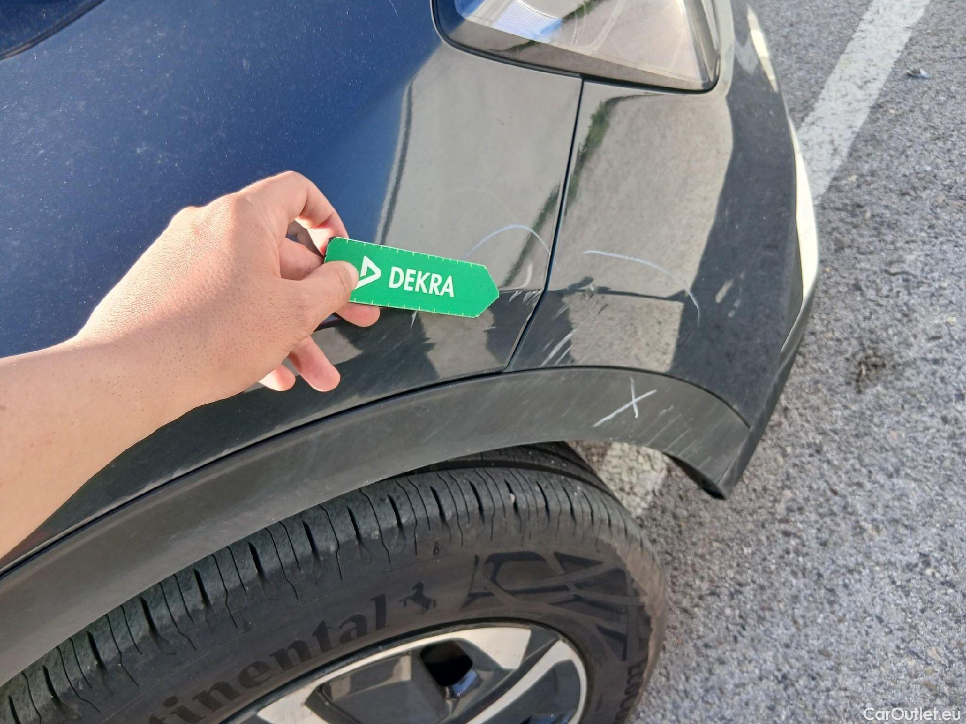  KIA  Sportage KIA  / 2022 / 5P / todoterreno 1.6 CRDi MHEV 100kW (136CV) Drive 4X2 #29