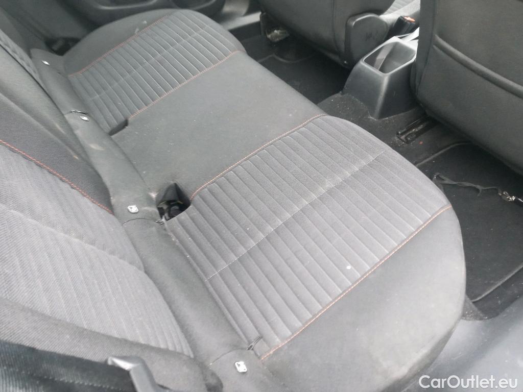  Peugeot  2008  Active Pack 1.5 HDi 110CV MT6 E6d #3