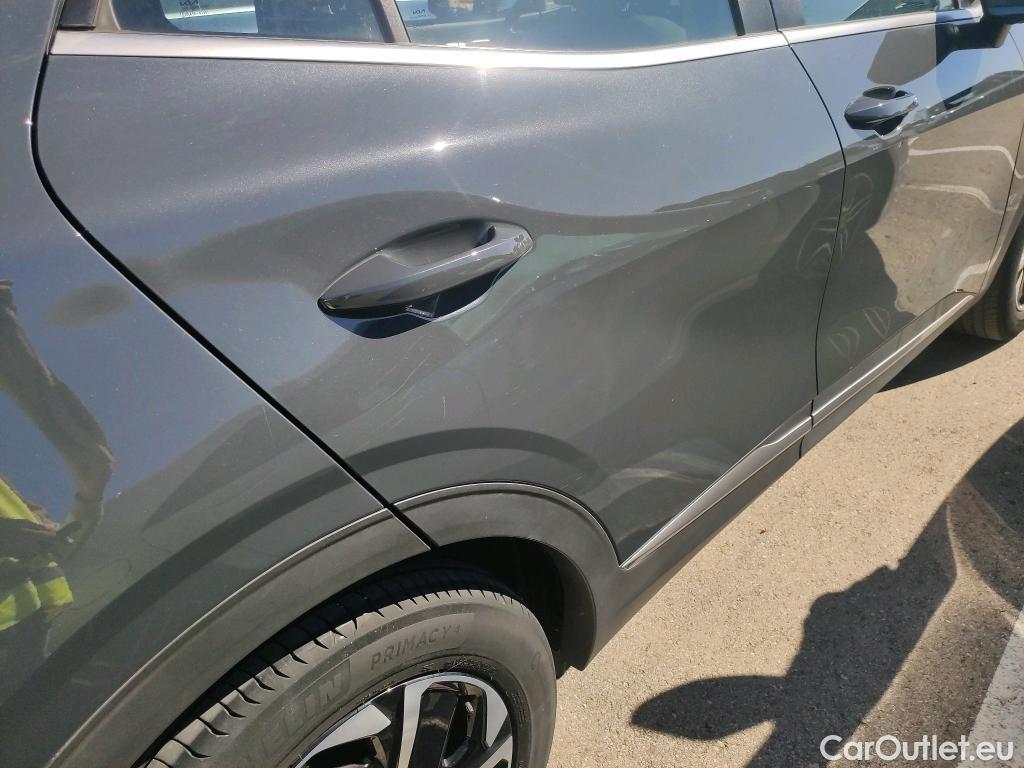  KIA  Sportage KIA  / 2022 / 5P / todoterreno 1.6 T-GDi MHEV 110kW (150CV) Drive 4x2 #14