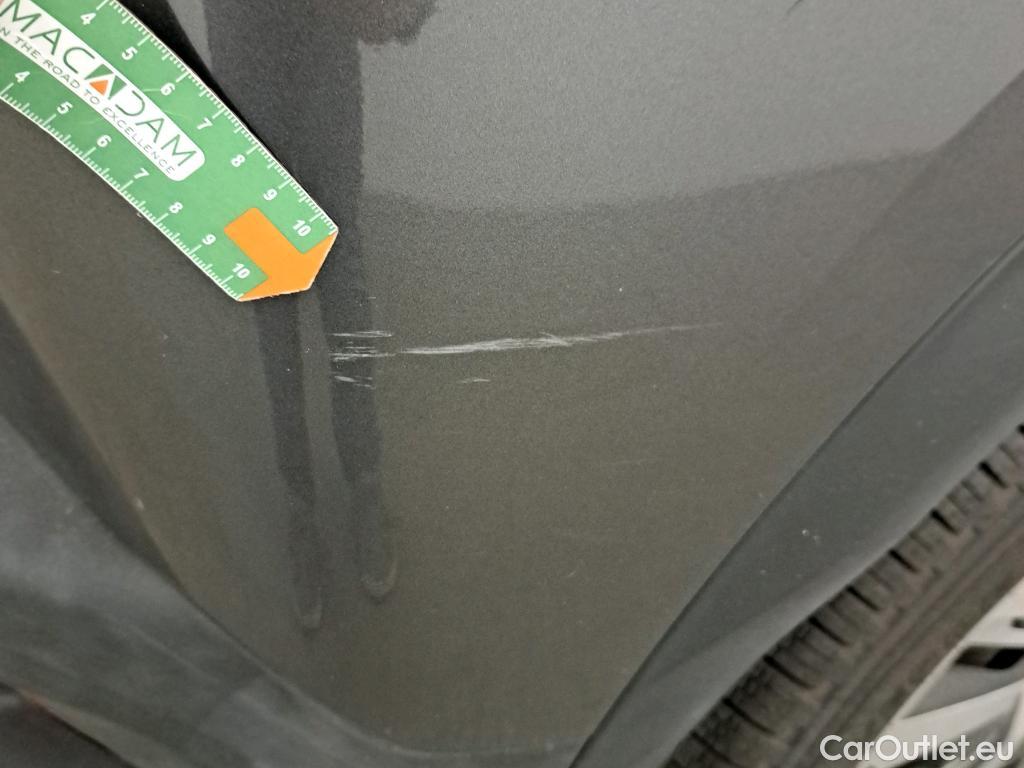  Peugeot  2008 PEUGEOT  / 2019 / 5P / todoterreno Active BlueHDI 81kW (110CV) #13