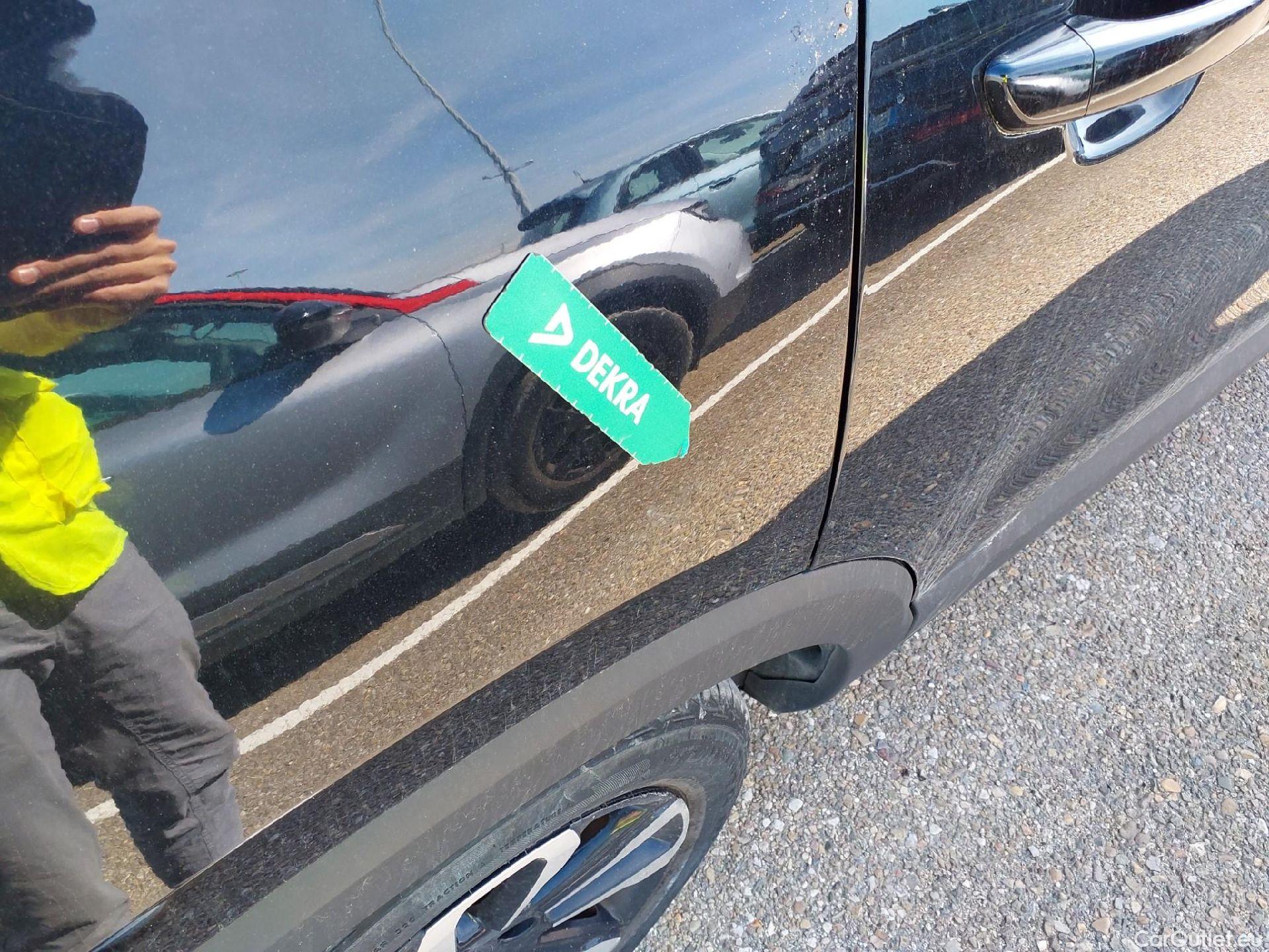  Opel  Crossland OPEL  / 2020 / 5P / crossover 1.2 96kW (130CV) Elegance Pack AT6 #16