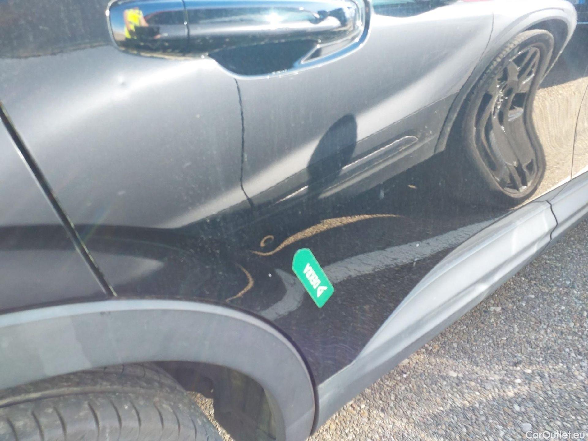  Renault  Arkana RENAULT  / 2021 / 5P / todoterreno Intens TCe 103kW(140CV) EDC Micro Híbr. #26