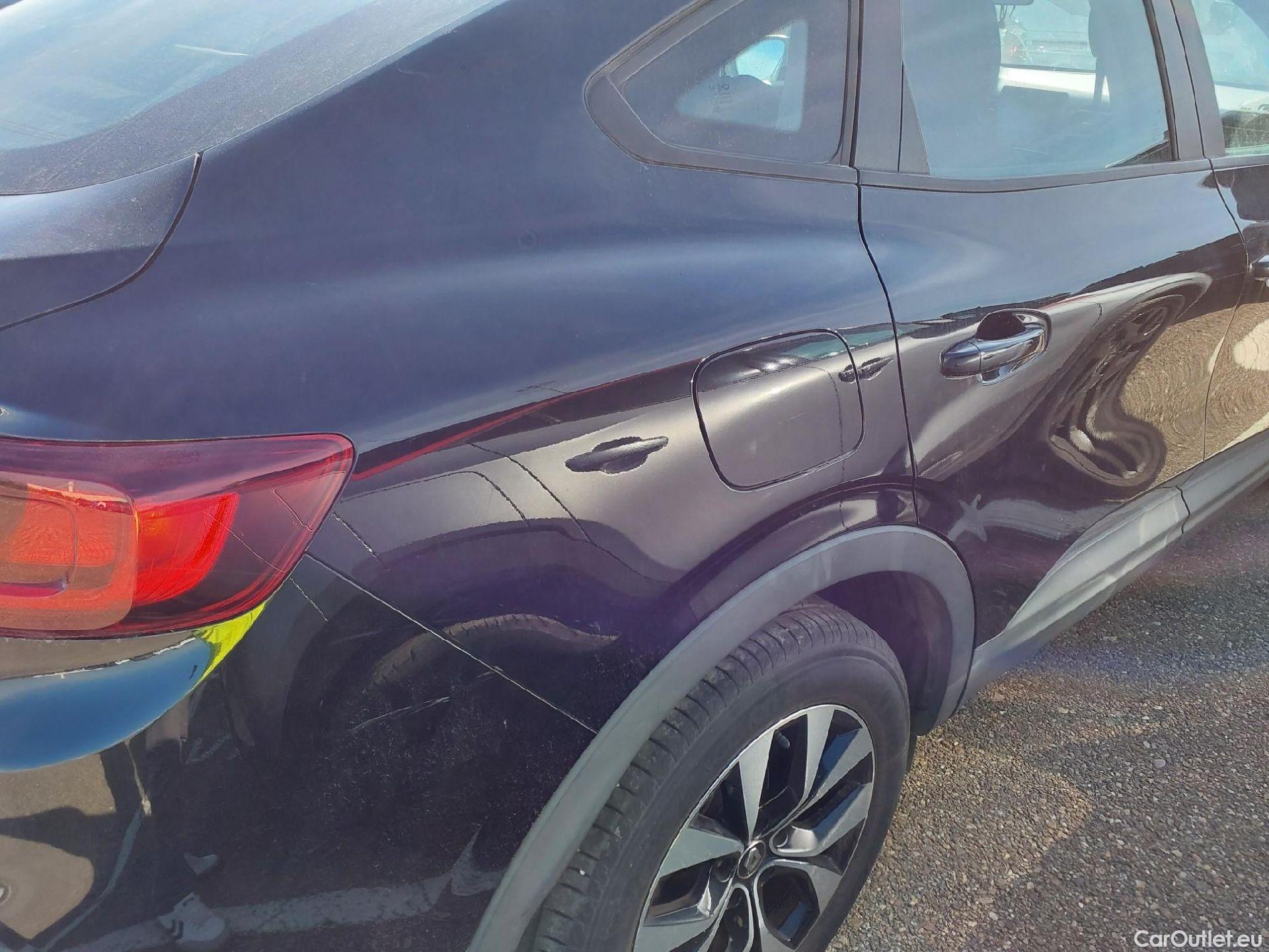  Renault  Arkana RENAULT  / 2021 / 5P / todoterreno Intens TCe 103kW(140CV) EDC Micro Híbr. #24