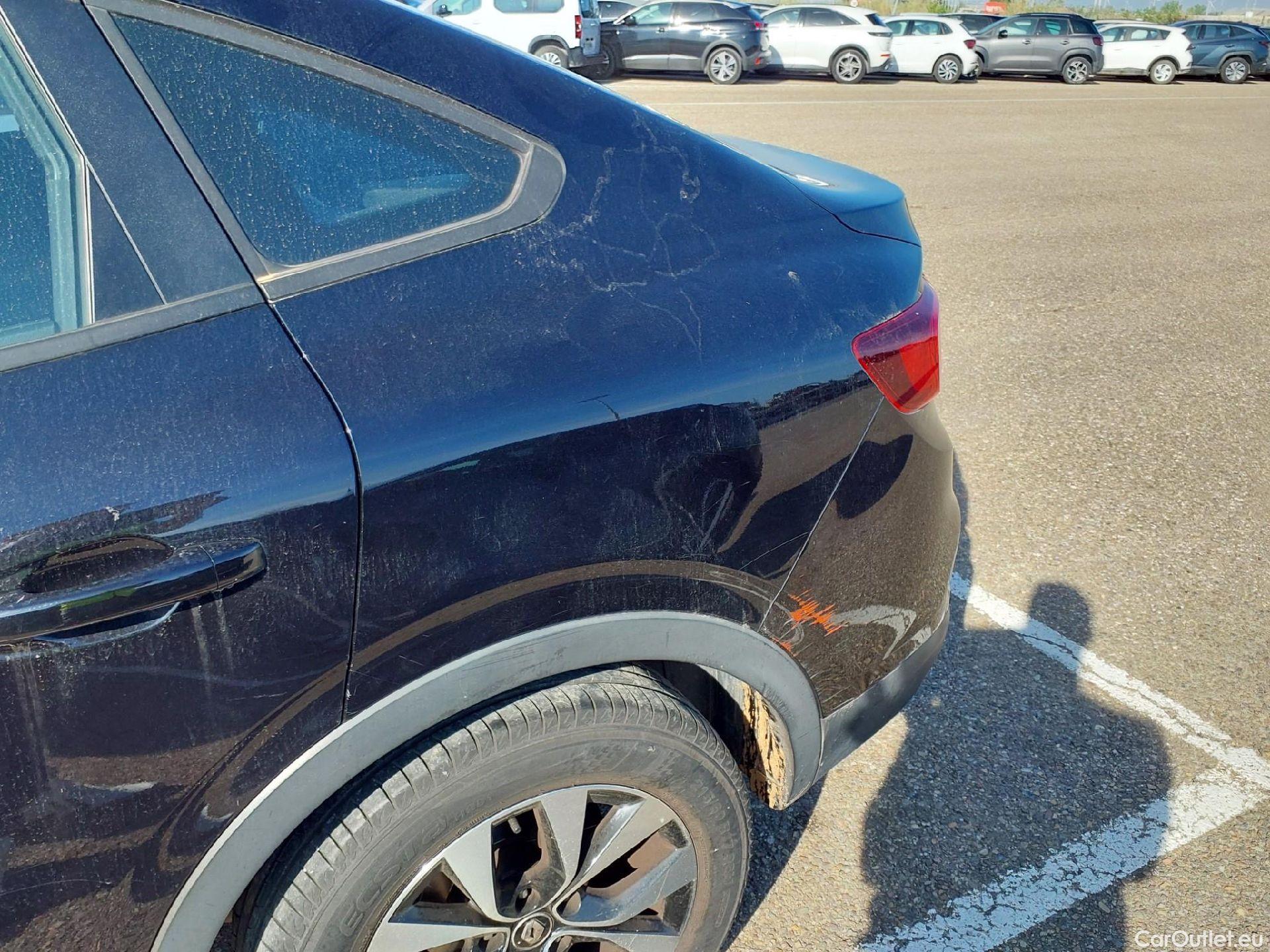  Renault  Arkana RENAULT  / 2021 / 5P / todoterreno Intens TCe 103kW(140CV) EDC Micro Híbr. #8