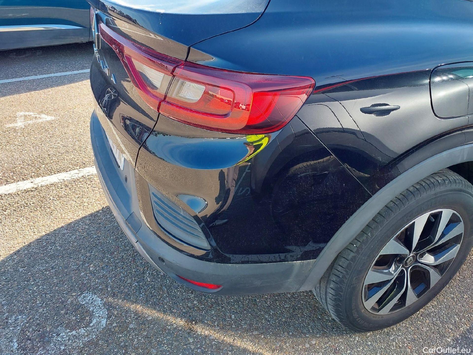  Renault  Arkana RENAULT  / 2021 / 5P / todoterreno Intens TCe 103kW(140CV) EDC Micro Híbr. #22