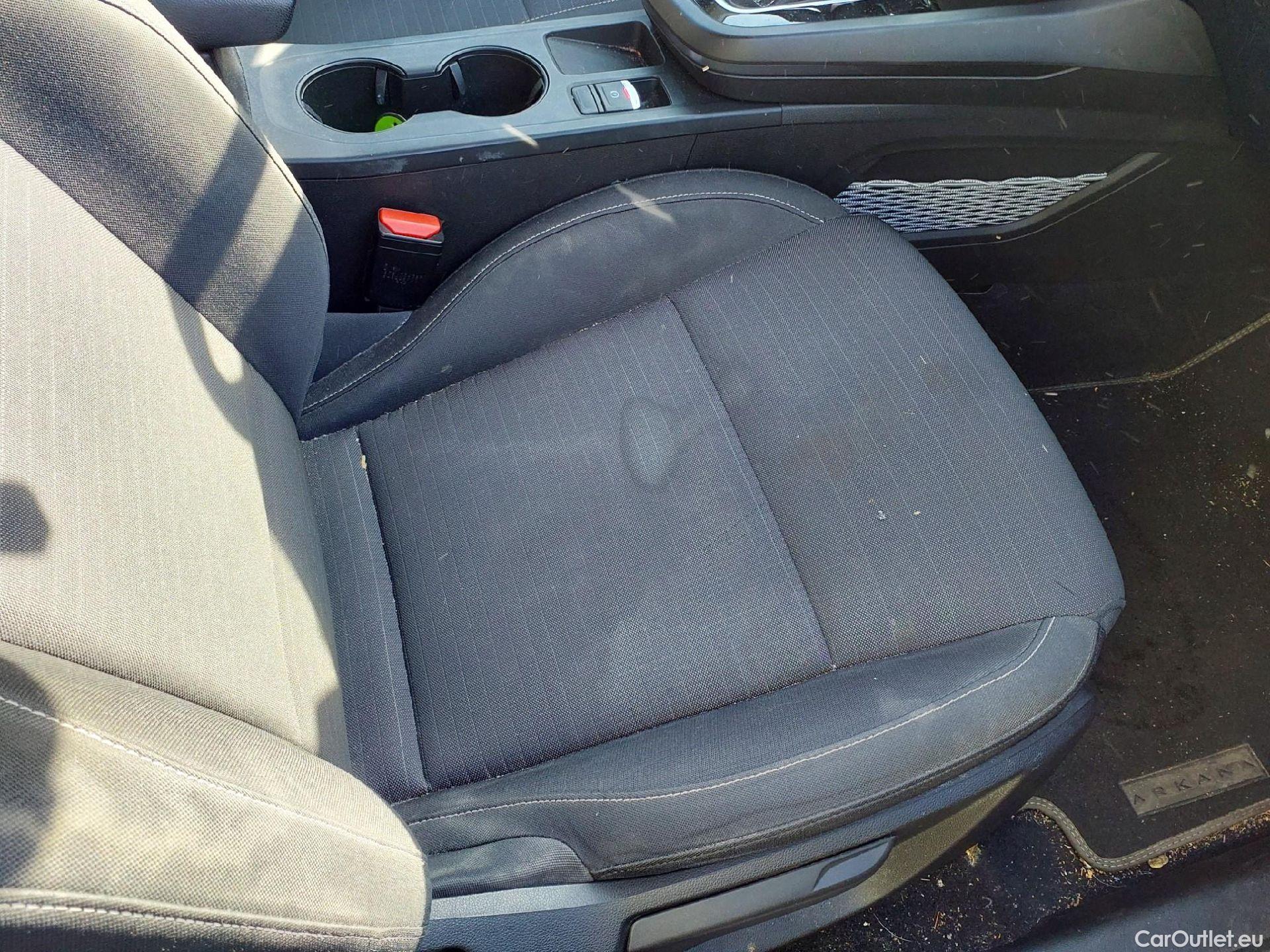  Renault  Arkana RENAULT  / 2021 / 5P / todoterreno Intens TCe 103kW(140CV) EDC Micro Híbr. #2