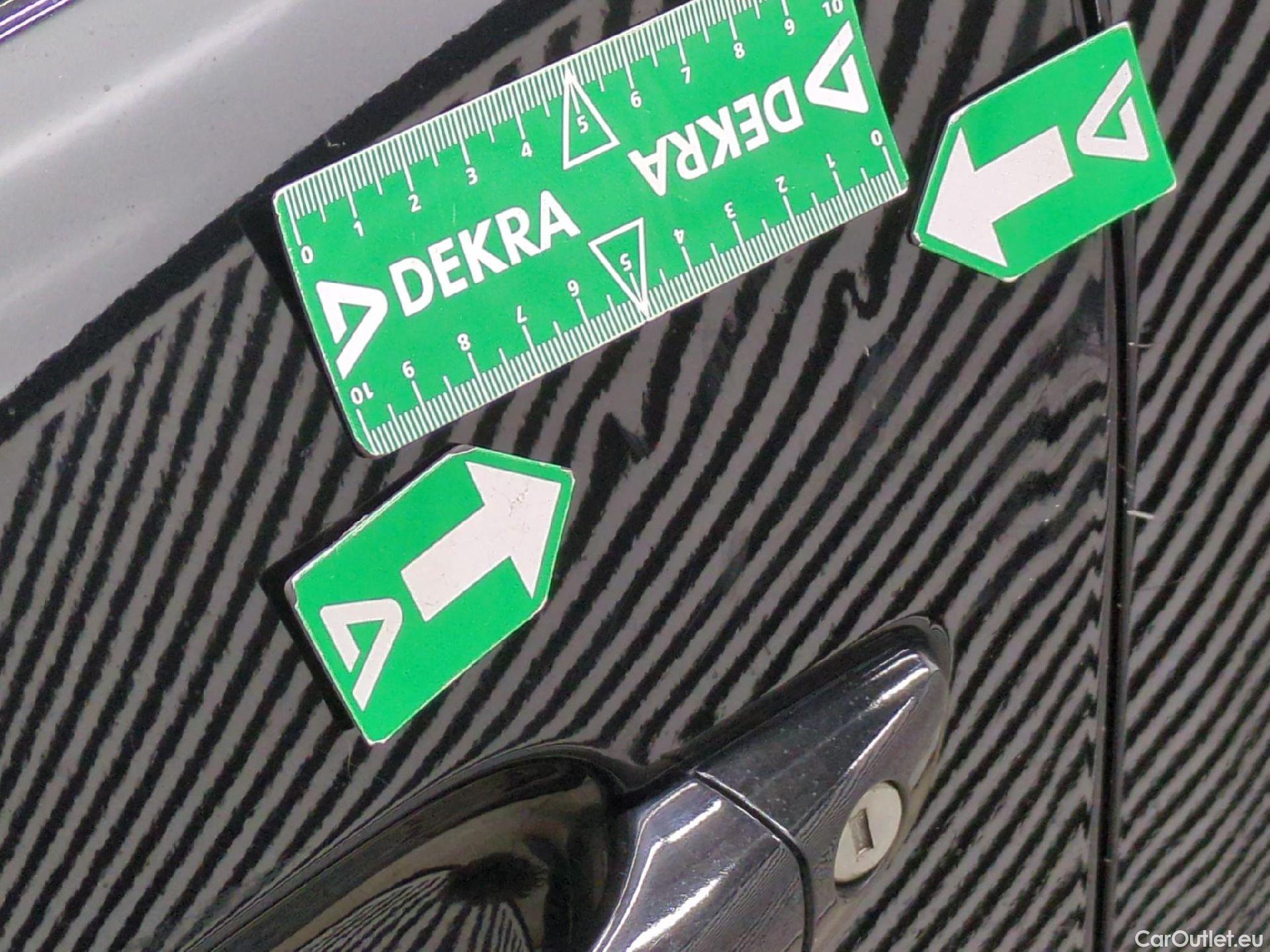  Citroen  C4 CITROEN  X / 2022 / 4P / Berline PureTech 130 S&S EAT8 Feel Pack #22