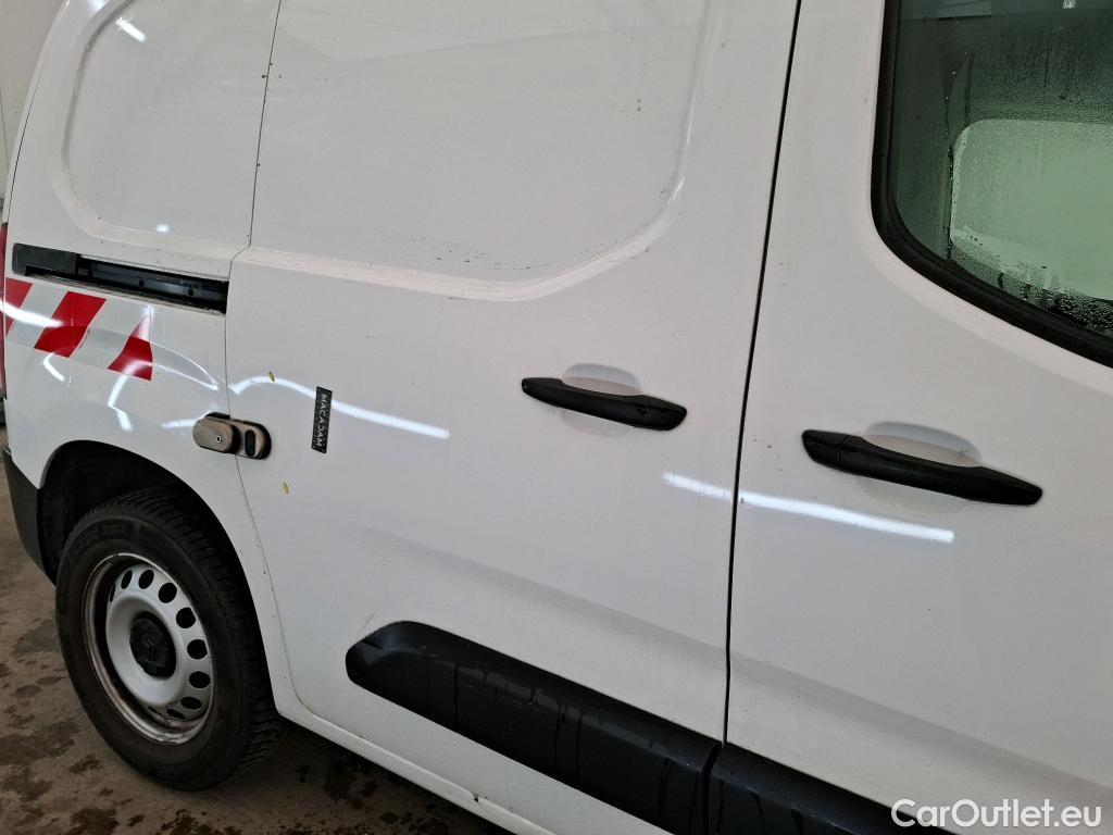  Citroen  Berlingo  Fourgon Worker M 1000 1.5 BlueHDi 130CV BVA8 E6dT #1