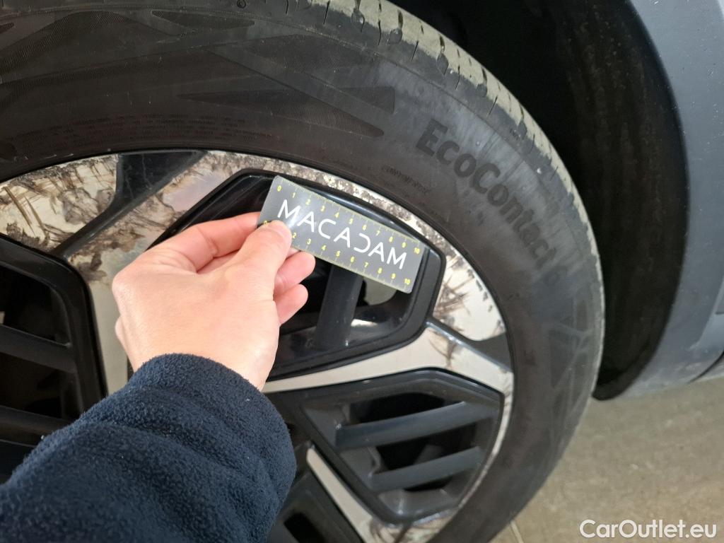  Citroen  C4  Berline Feel Pack 1.2 PureTech 130CV BVM6 E6d #29