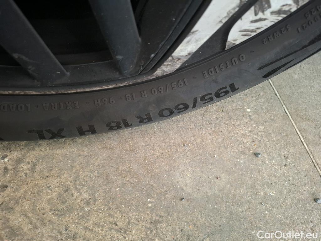  Citroen  C4  Berline Feel Pack 1.2 PureTech 130CV BVM6 E6d #15