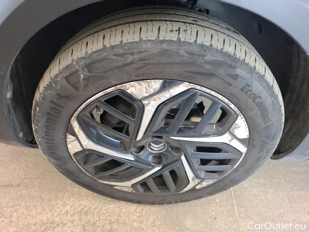  Citroen  C4  Berline Feel Pack 1.2 PureTech 130CV BVM6 E6d #12