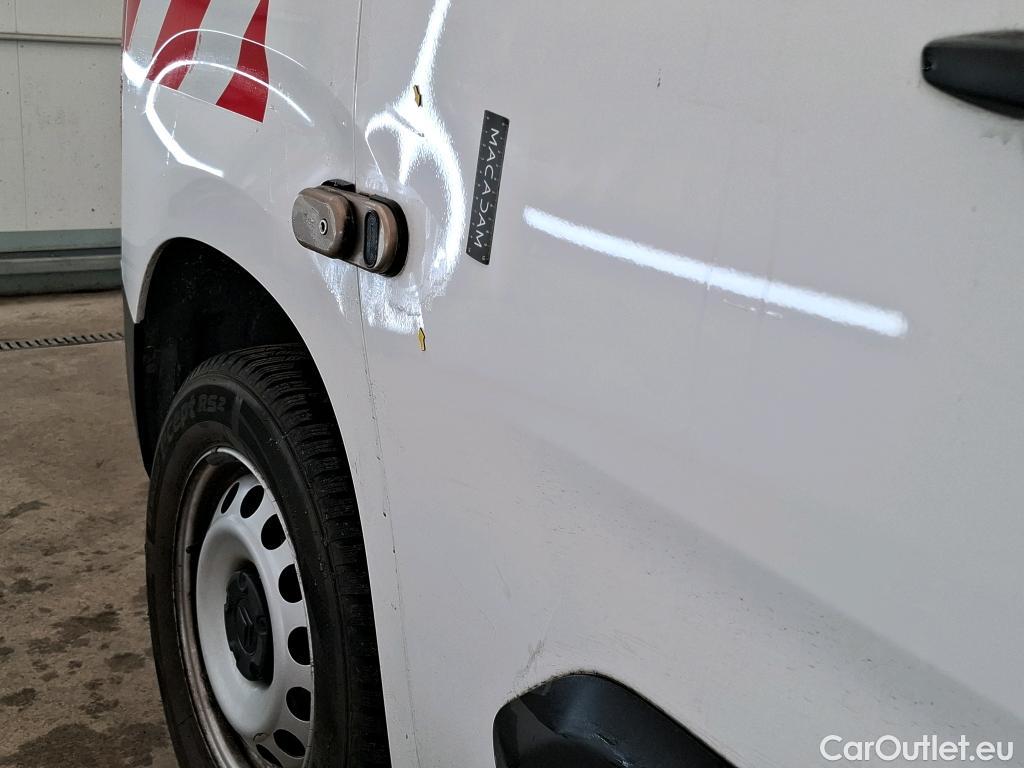  Citroen  Berlingo  Fourgon Worker M 1000 1.5 BlueHDi 130CV BVA8 E6dT #2