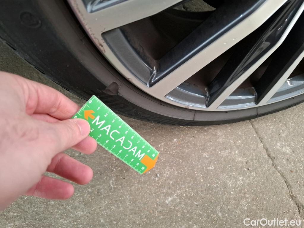  Bmw  Serie 1 BMW Série 1 / 2019 / 5P / Berline 1.5 118I DKG7 Business Design #10