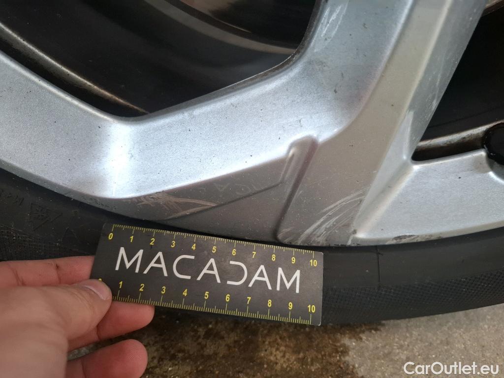  Citroen  C5 Aircross CITROEN  / 2018 / 5P / SUV Hybrid 225 ë-EAT8 Business #37