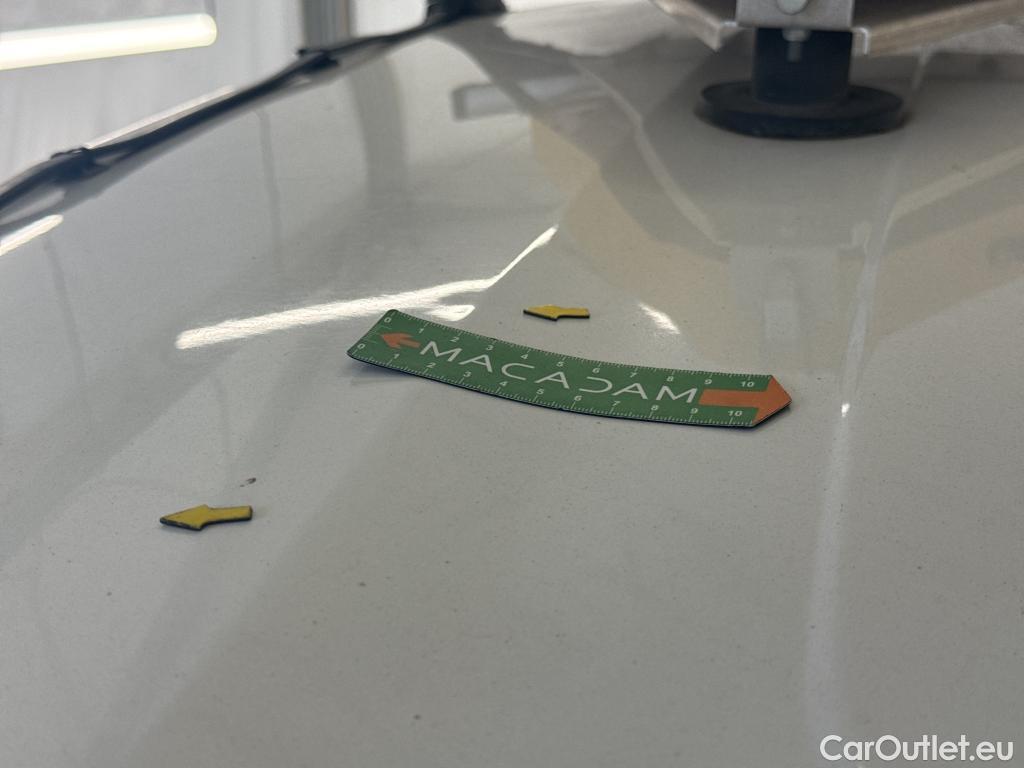  Citroen  C3  Société Feel Nav 1.2 PureTech 80CV BVM5 E6 #27