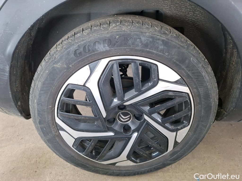  Citroen  C4  Berline Feel Pack 1.2 PureTech 130CV BVM6 E6d #37