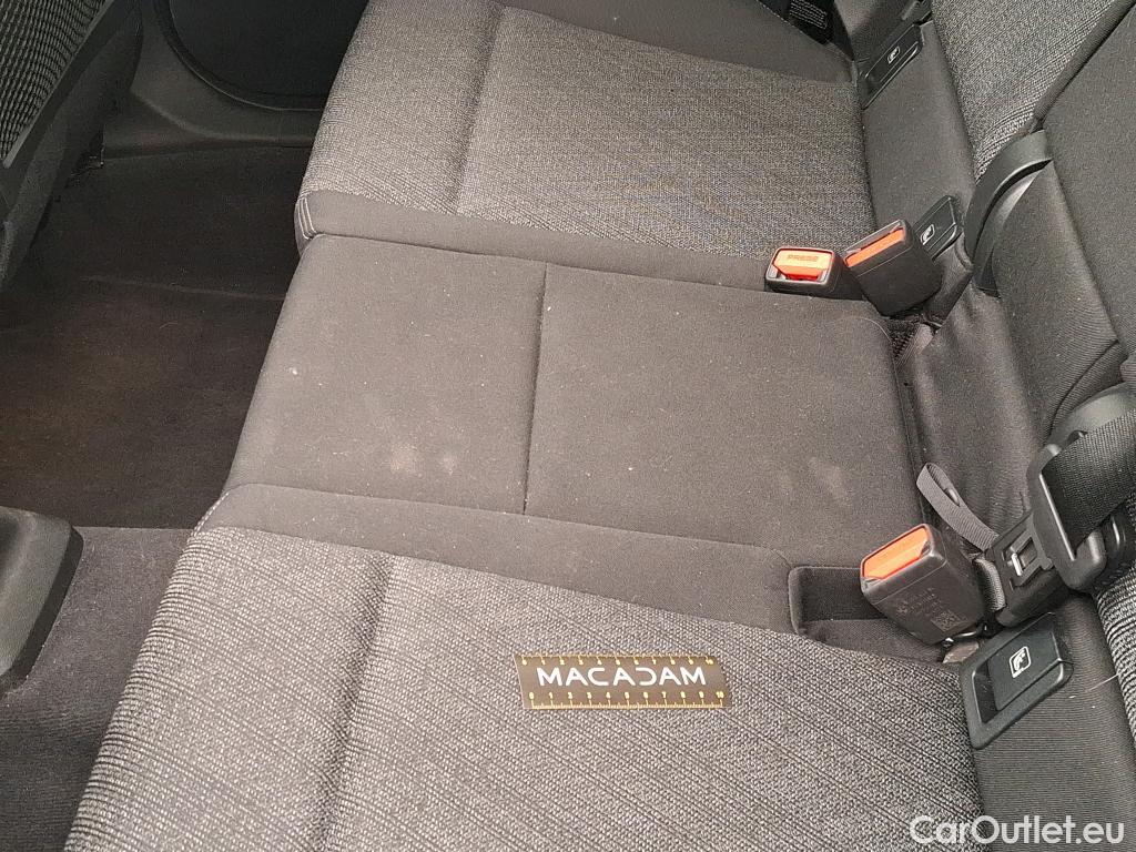  Bmw  X1 BMW  / 2022 / 5P / SUV sDrive18d Business Design DKG7 #8