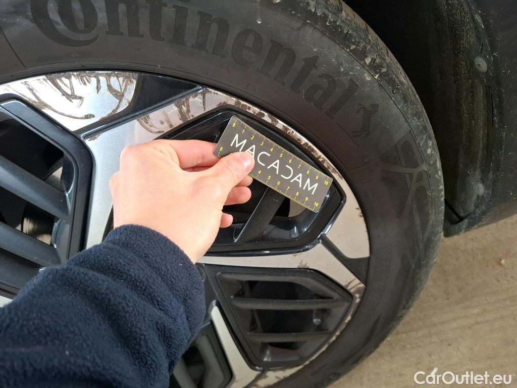  Citroen  C4  Berline Feel Pack 1.2 PureTech 130CV BVM6 E6d #25