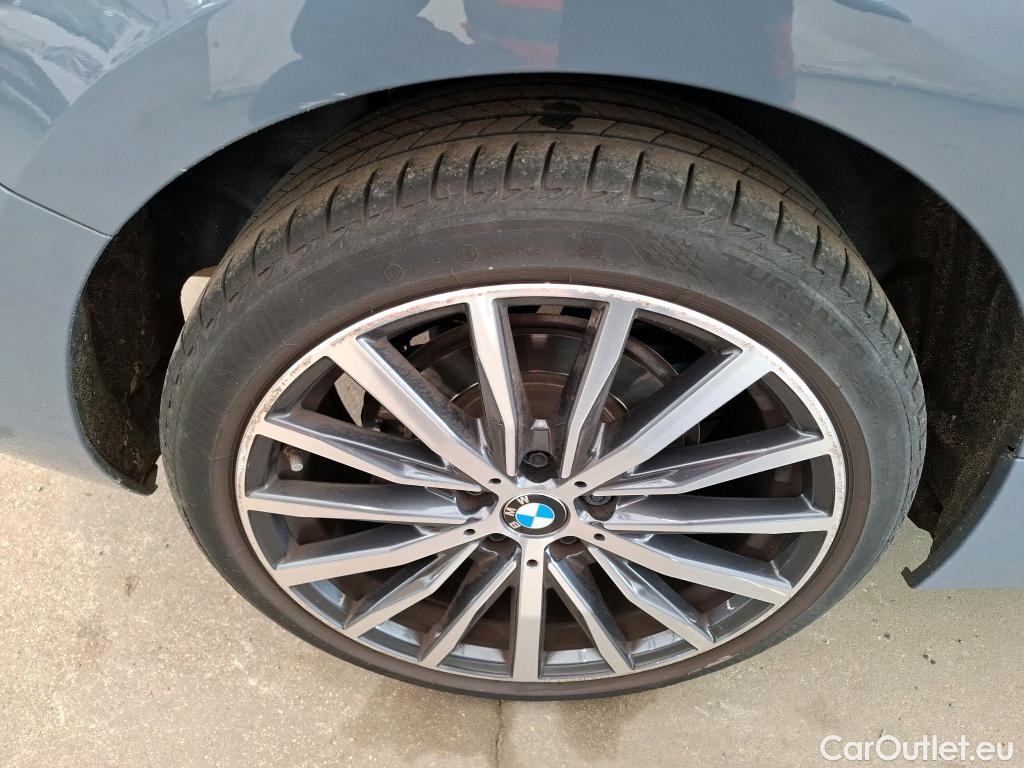  Bmw  Serie 1 BMW Série 1 / 2019 / 5P / Berline 1.5 118I DKG7 Business Design #11