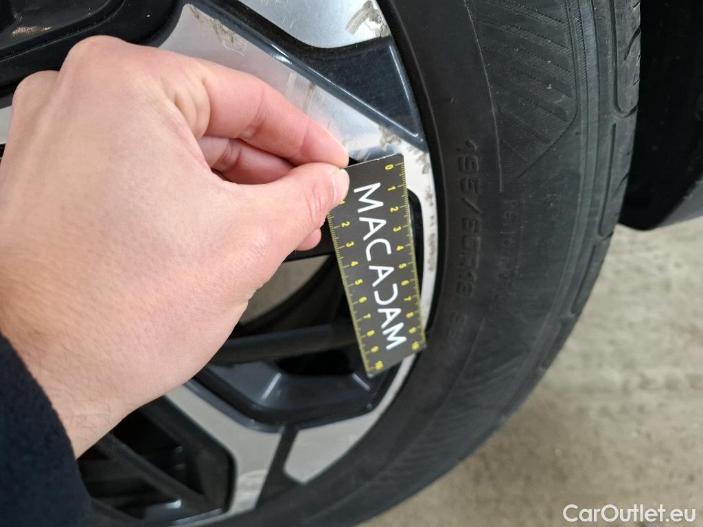  Citroen  C4  Berline Feel Pack 1.2 PureTech 130CV BVM6 E6d #35