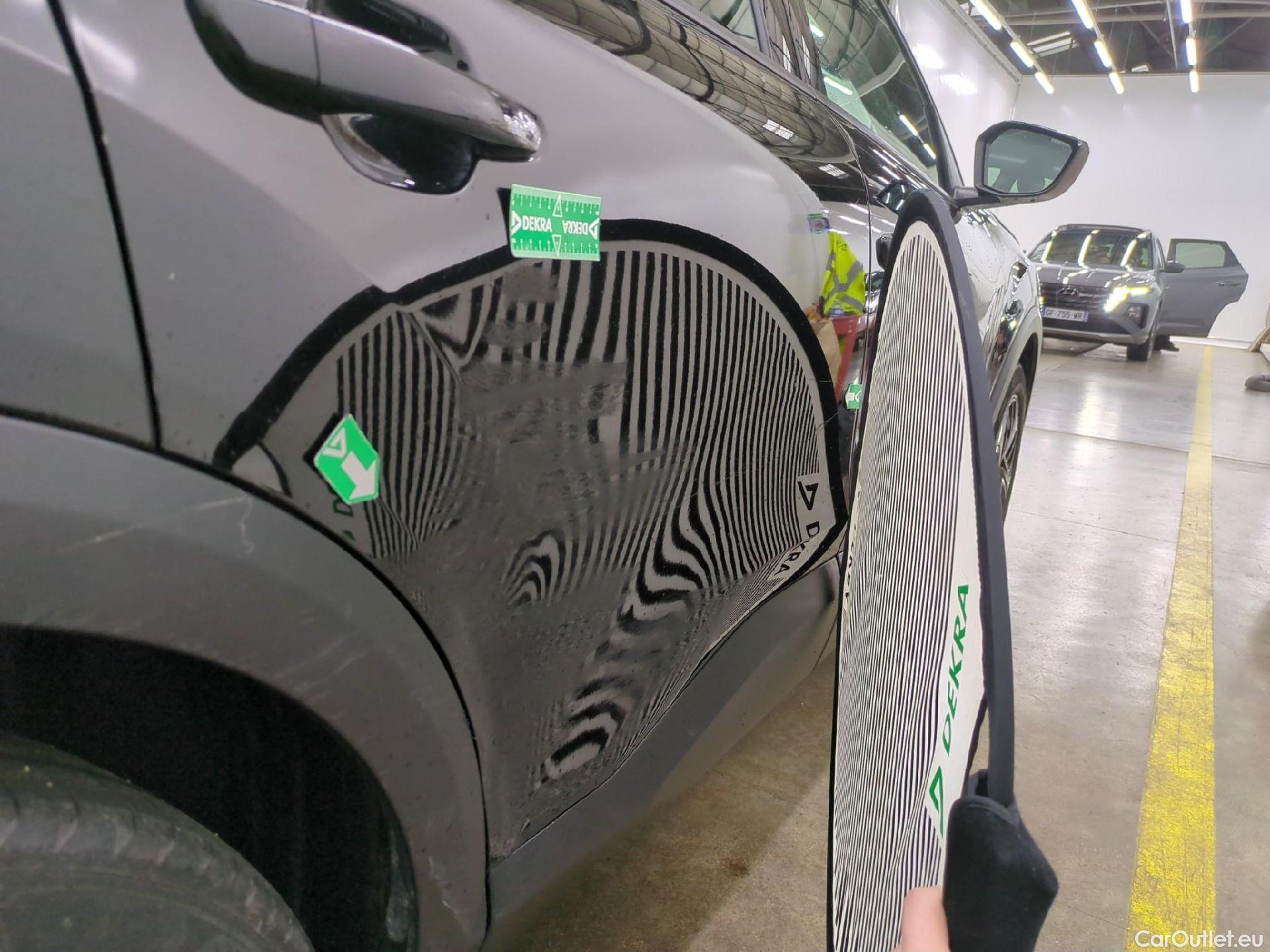  Citroen  C4 CITROEN  X / 2022 / 4P / Berline PureTech 130 S&S EAT8 Feel Pack #11