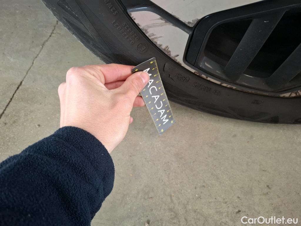  Citroen  C4  Berline Feel Pack 1.2 PureTech 130CV BVM6 E6d #10