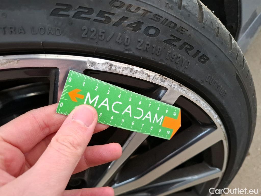  Bmw  Serie 1 BMW Série 1 / 2019 / 5P / Berline 1.5 118I DKG7 Business Design #20