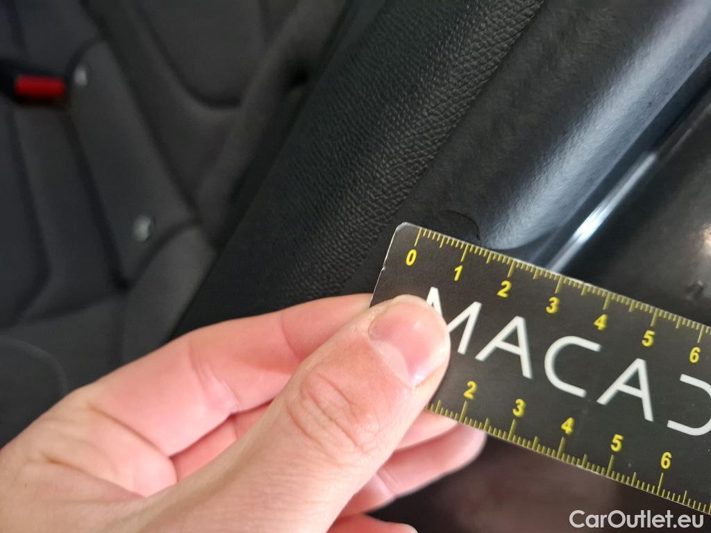  Citroen  C4  Berline Feel Pack 1.2 PureTech 130CV BVM6 E6d #19