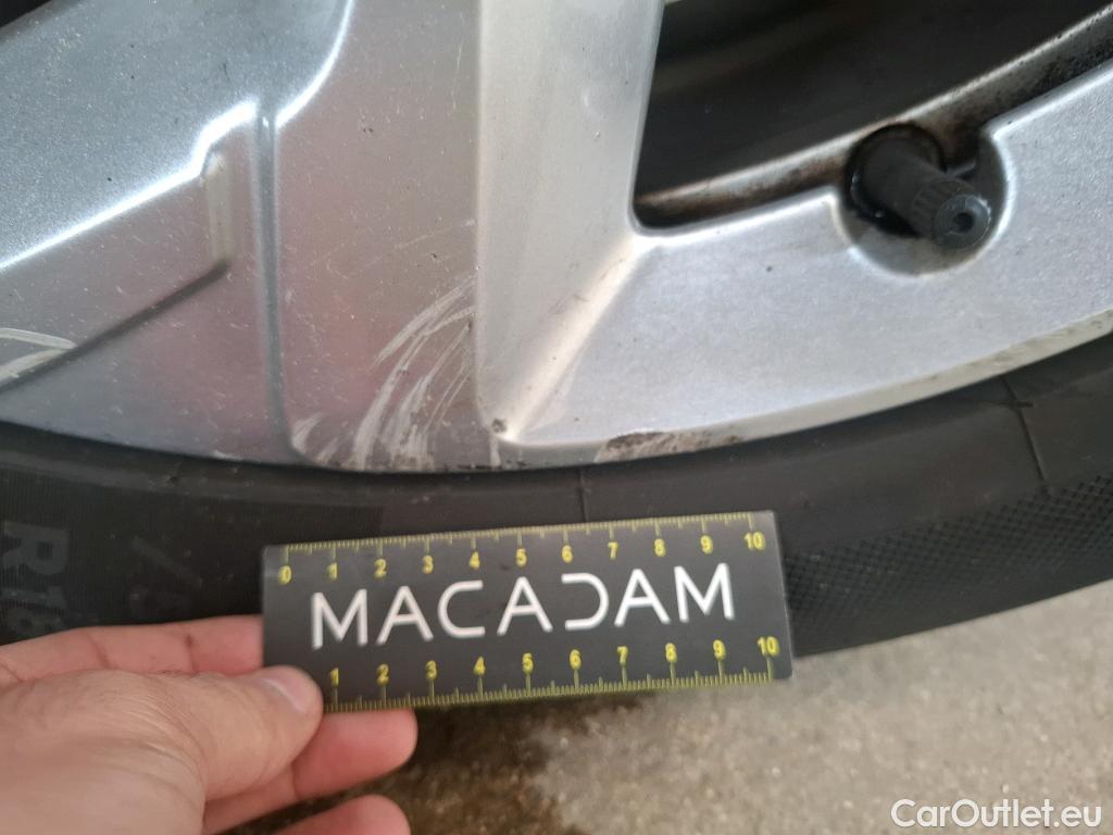  Citroen  C5 Aircross CITROEN  / 2018 / 5P / SUV Hybrid 225 ë-EAT8 Business #36