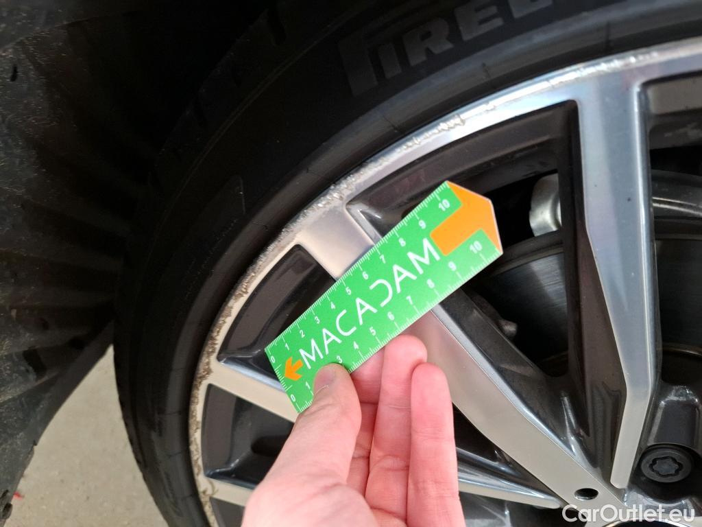  Bmw  Serie 1 BMW Série 1 / 2019 / 5P / Berline 1.5 118I DKG7 Business Design #23