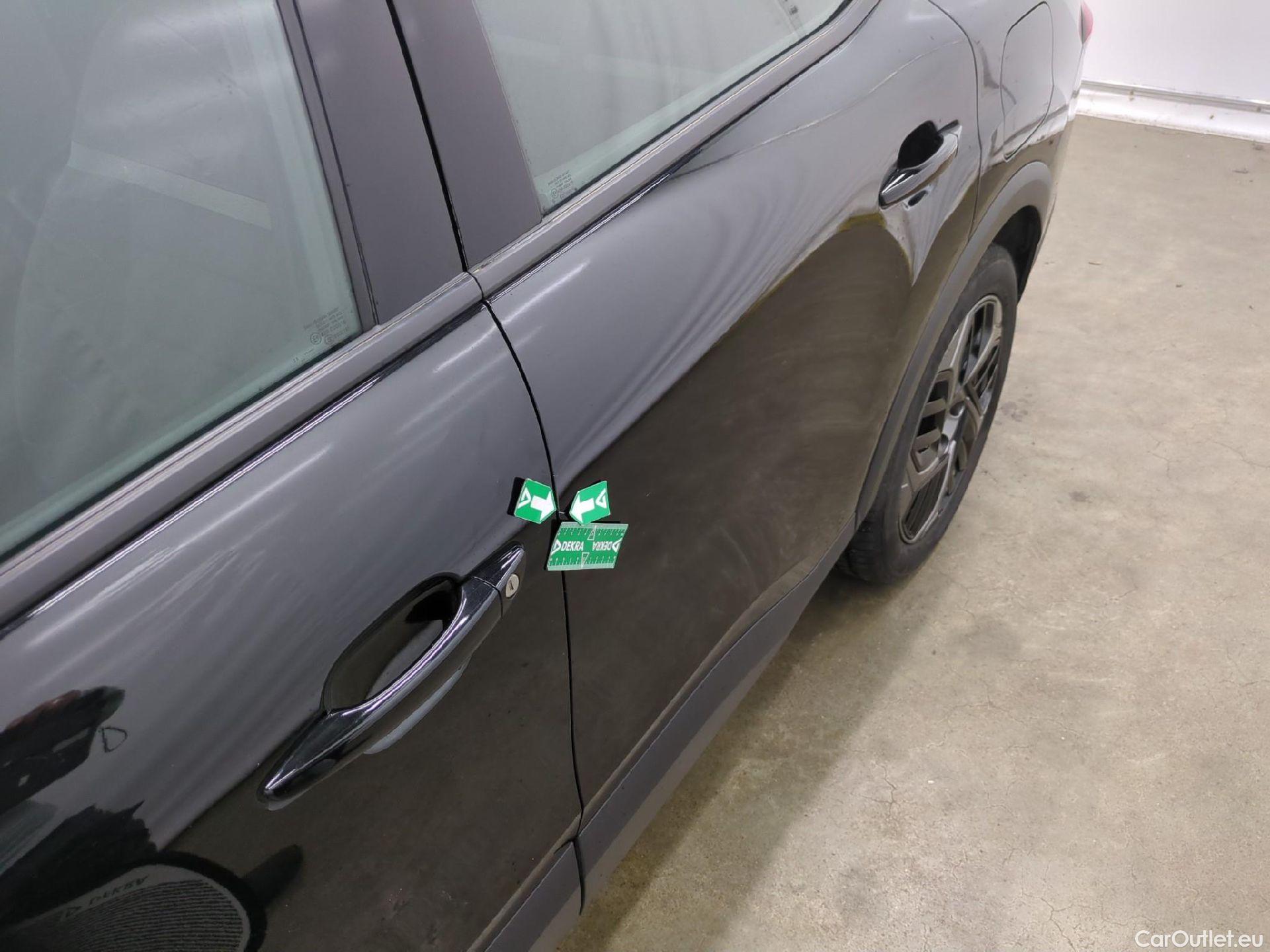  Citroen  C4 CITROEN  X / 2022 / 4P / Berline PureTech 130 S&S EAT8 Feel Pack #24