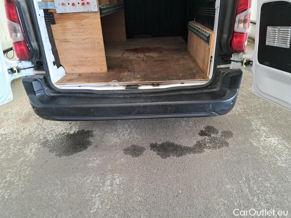  Citroen  Berlingo  Fourgon Driver XL 950 1.5 BlueHDi 130CV BVA8 E6dT #1