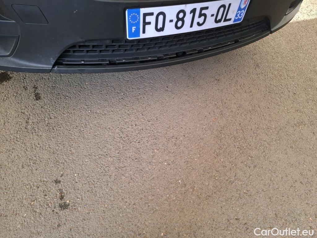  Renault  Master  III Fourgon L2H2 3 5 Grand Confort dCi 135CV BVM6 E6dT #26