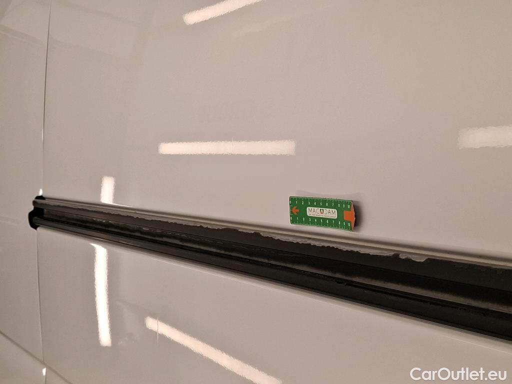  Renault  Master  III Fourgon L2H2 3 5 Grand Confort dCi 135CV BVM6 E6dT #18