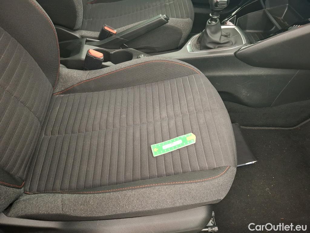  Peugeot  2008  Active Pack 1.5 HDi 110CV BVM6 E6d #8