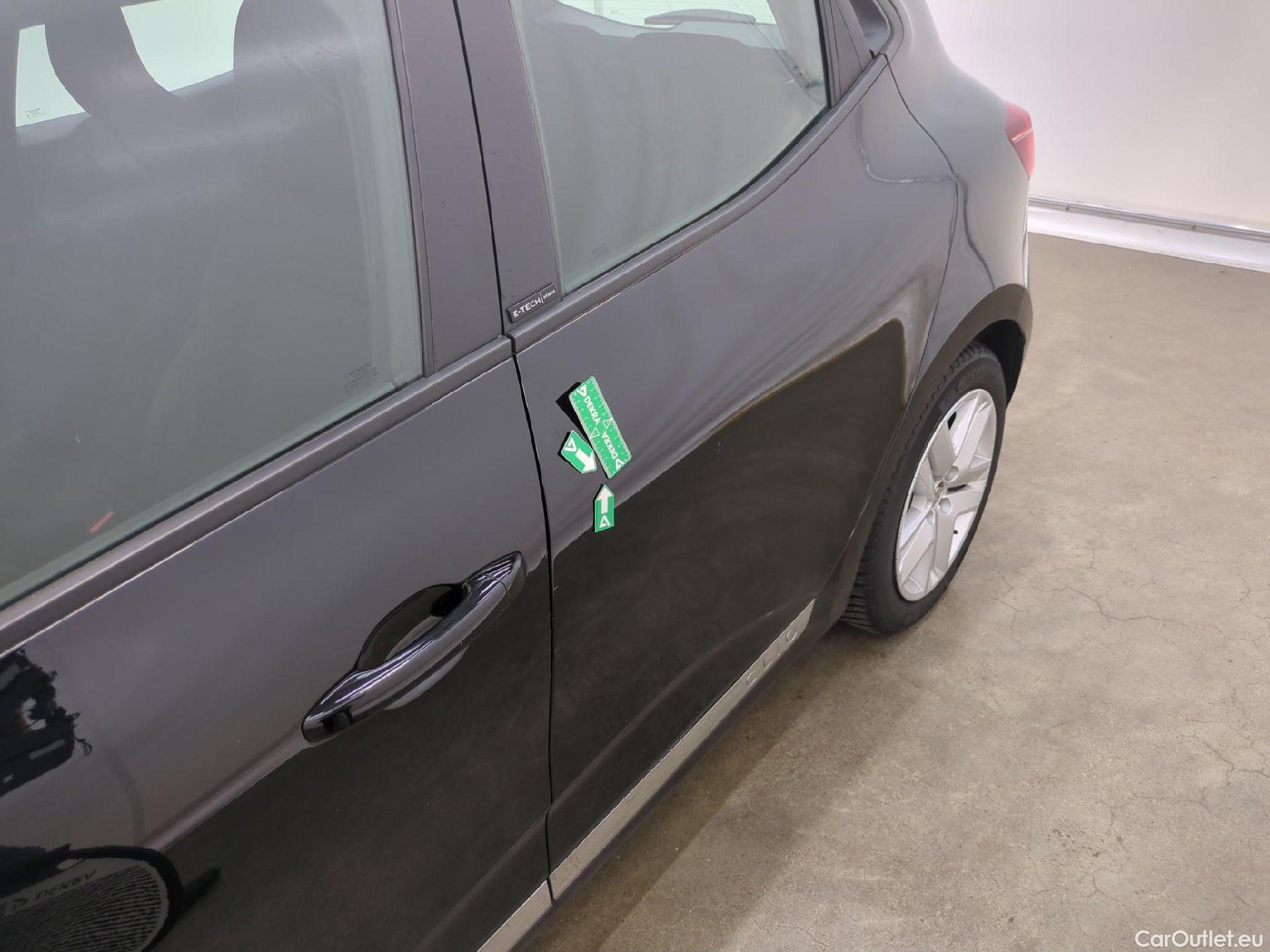  Renault  Clio  V Business 1.6 E-TECH Hybrid 140CV BVA6 E6d #16