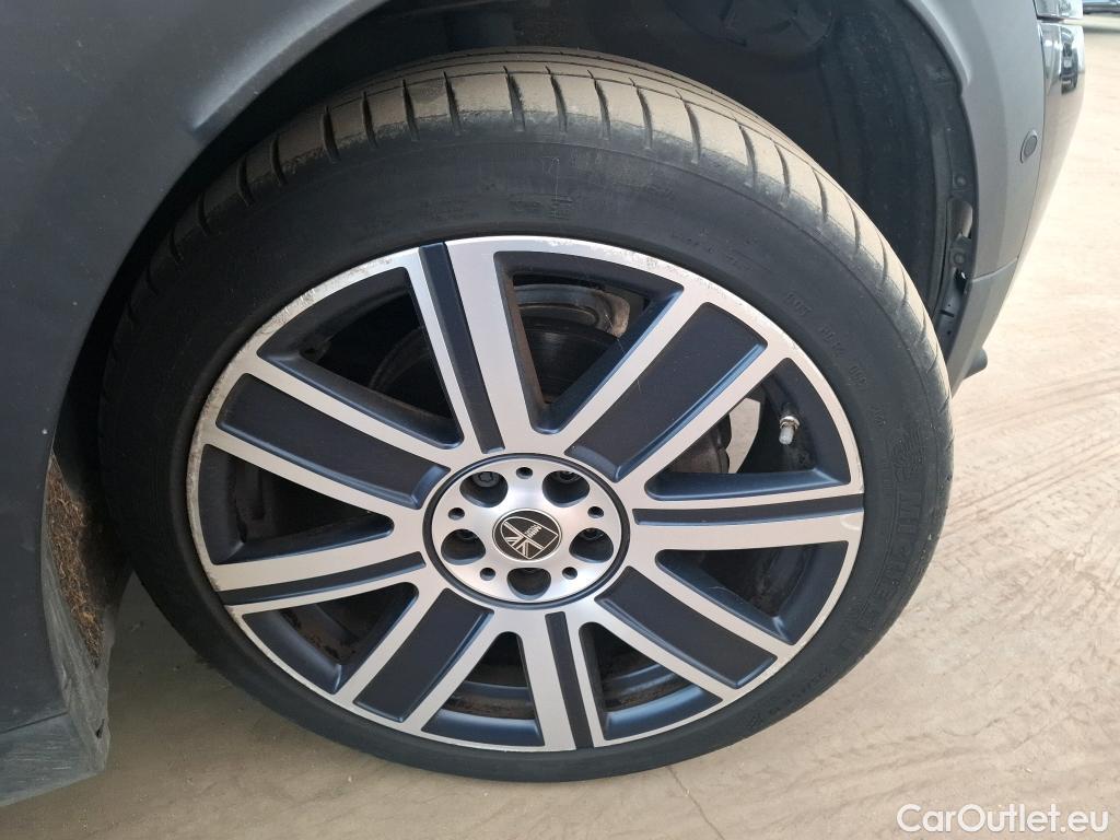  Mini  Countryman MINI  / 2016 / 5P / Crossover Cooper D Finition Yours 150 BVM6 #32