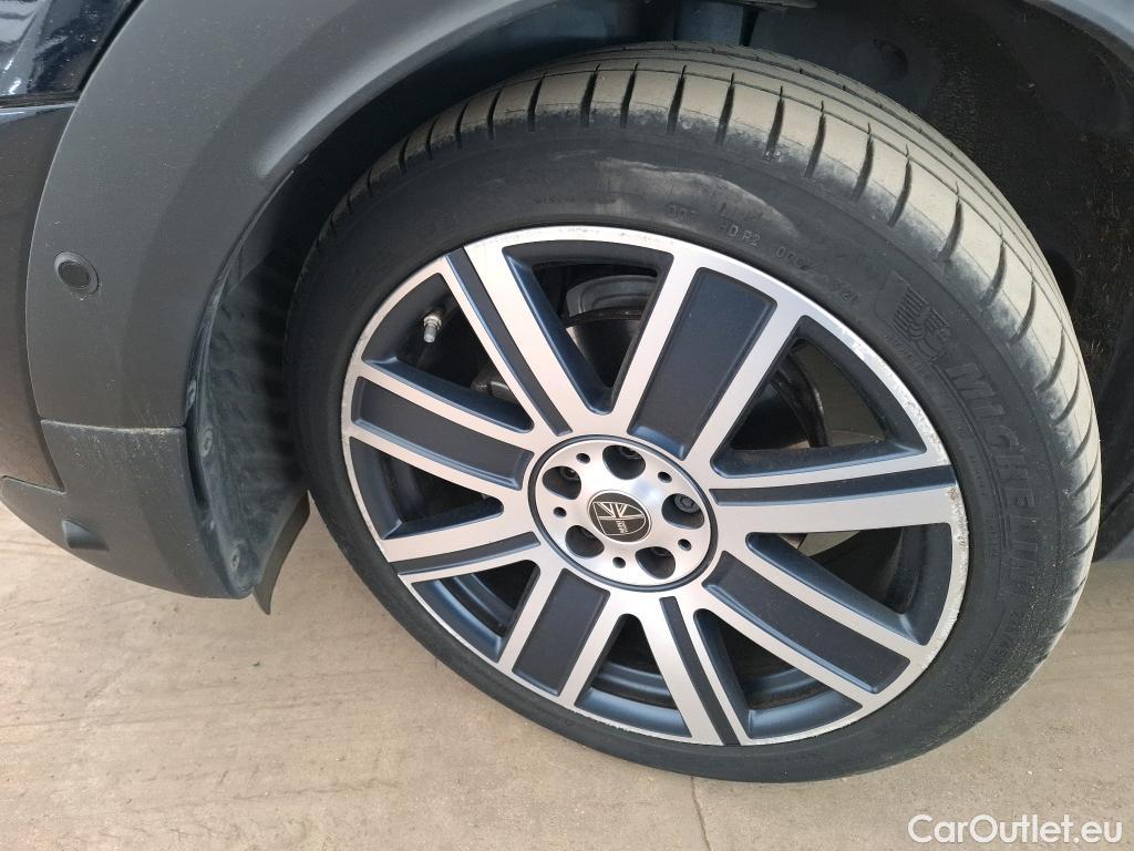  Mini  Countryman MINI  / 2016 / 5P / Crossover Cooper D Finition Yours 150 BVM6 #14