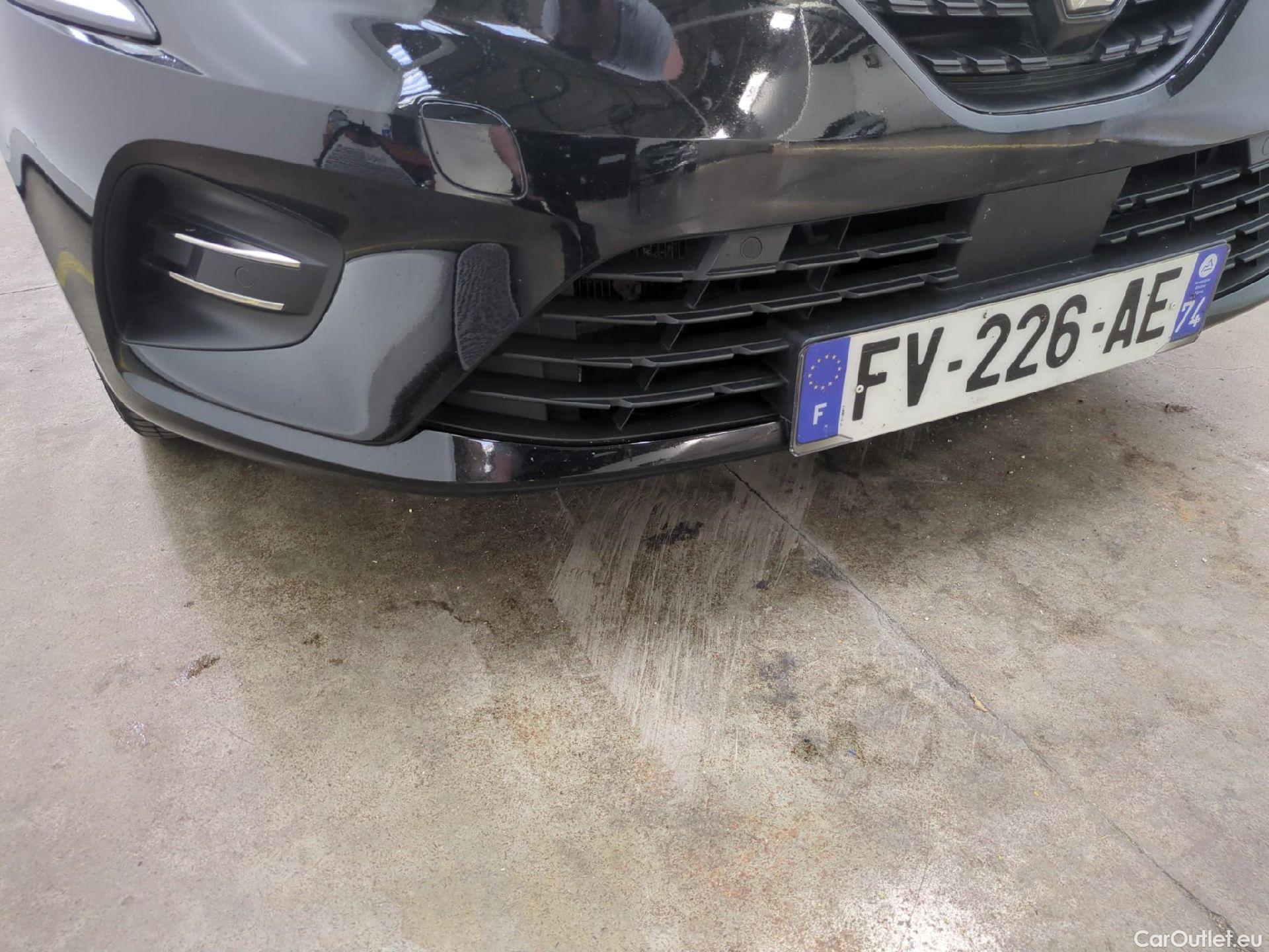  Renault  Clio  V Business 1.6 E-TECH Hybrid 140CV BVA6 E6d #13