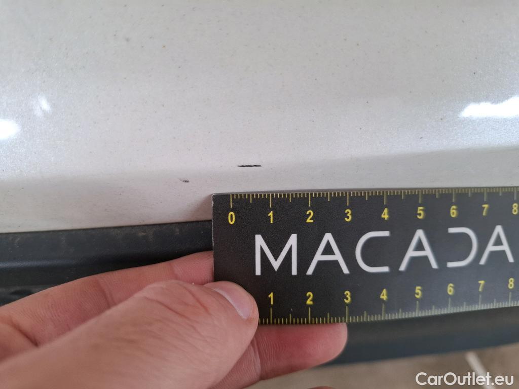  Nissan  Juke NISSAN  / 2019 / 5P / Crossover DIG-T 114 BVM6 Shadow(SP) #64