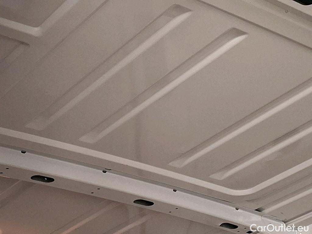  Renault  Master  III Fourgon L2H2 3 5 Grand Confort dCi 135CV BVM6 E6dT #6