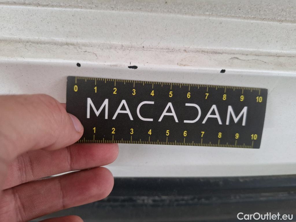  Nissan  Juke NISSAN  / 2019 / 5P / Crossover DIG-T 114 BVM6 Shadow(SP) #60