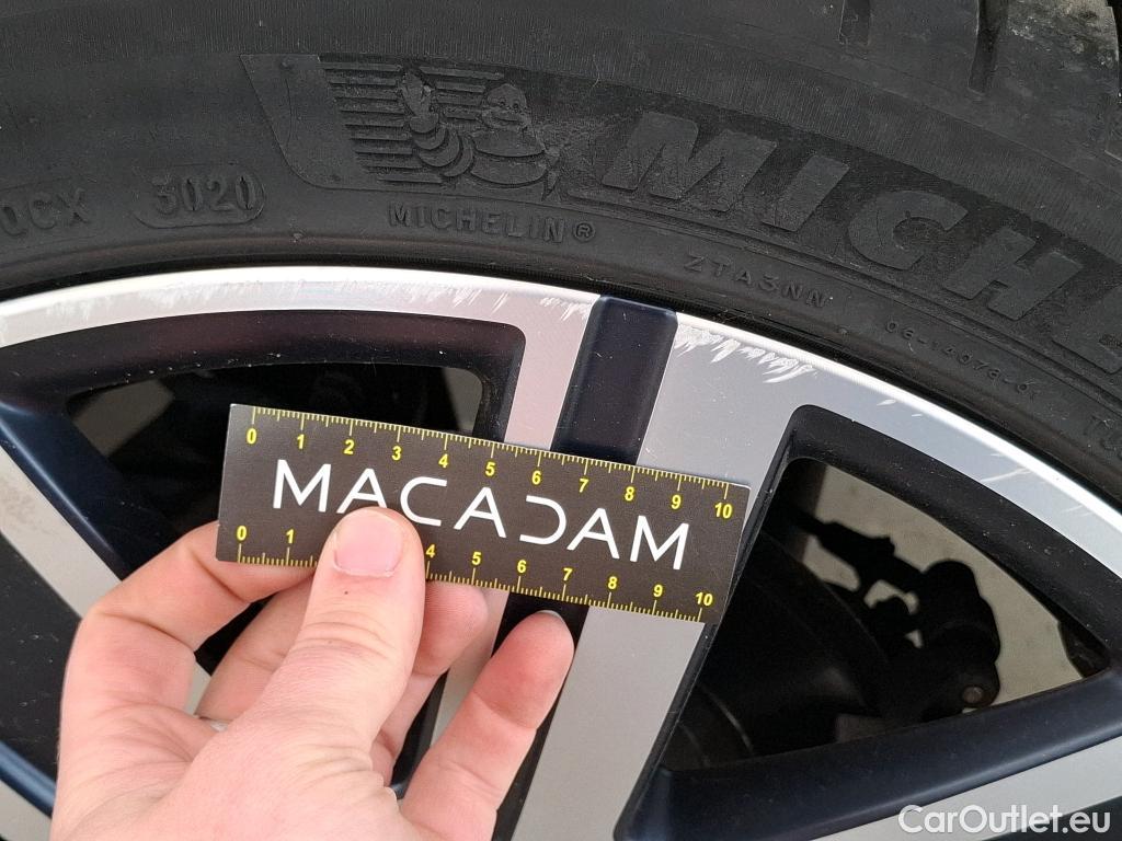  Mini  Countryman MINI  / 2016 / 5P / Crossover Cooper D Finition Yours 150 BVM6 #21